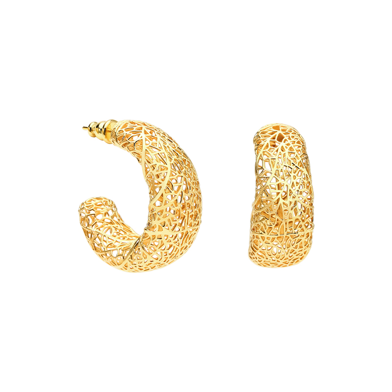 Street Fashion Websites - IVOG C シェイプ中空イヤリング 女性用 18K ゴールドメッキイヤリング