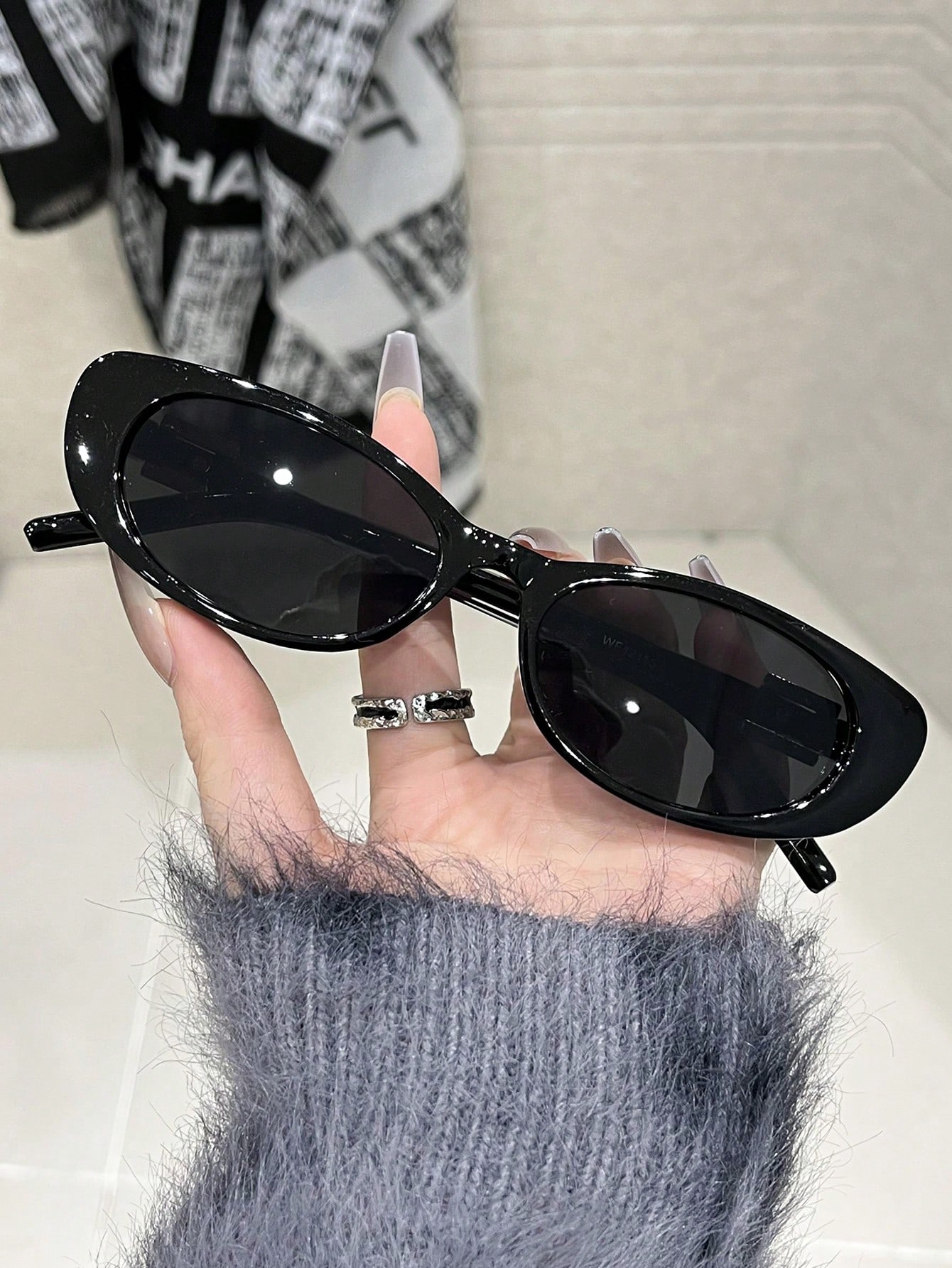 1ペア レディース プラスチックフレーム カジュアルスタイル - Street Fashion Essentials のレビューと価格